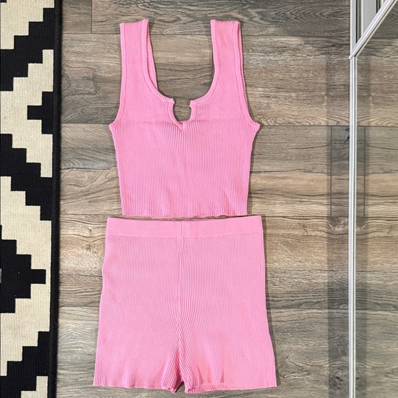 Pink Ribbed set - Picture 2 of 9